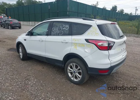 2018 Ford Escape Se из США, поврежденный, VIN 1FMCU9GD1JUA17586